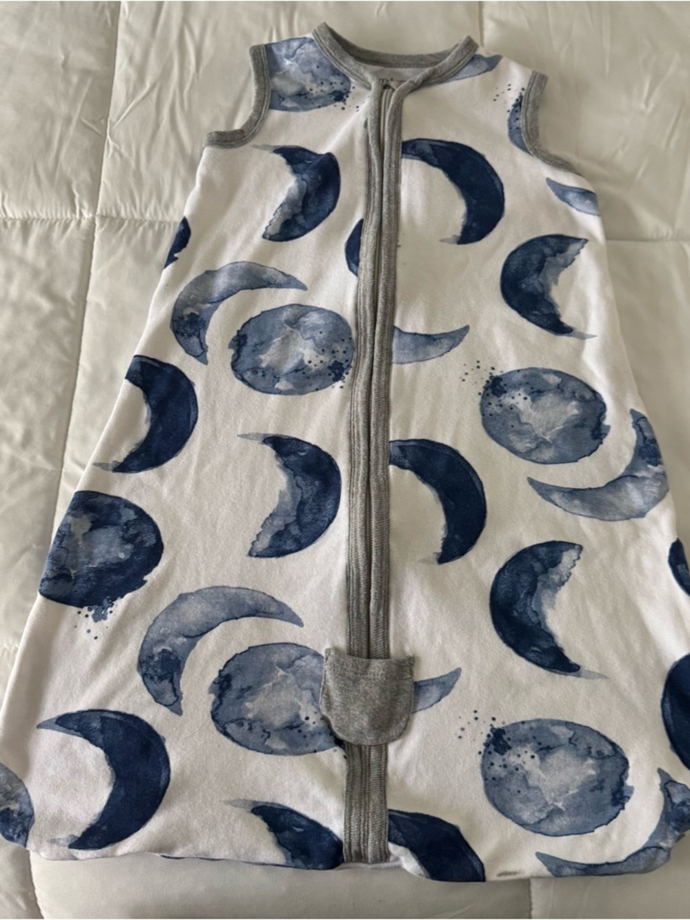 Burt's Bees Baby Navy Moon Pattern Sleep Sack on White Small 0-6mo.